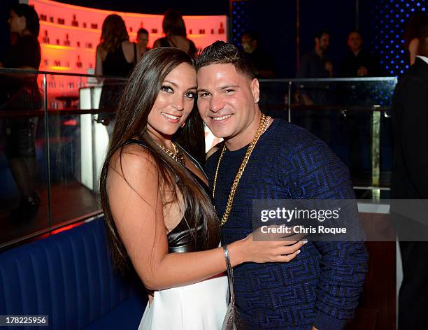 Ronnie Ortiz-Magro and Sammi Giancola attend Intouch Weekly's "ICONS & IDOLS Party" on August 25, 2013 in New York, United States.