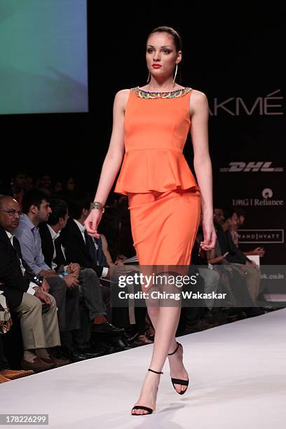 Model showcases designs by Bisou Bisou during day 5 of Lakme Fashion Week Winter/Festive 2013 at the Hotel Grand Hyatt on August 27, 2013 in Mumbai,...