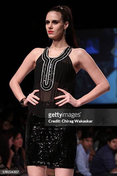 Model showcases designs by Bisou Bisou during day 5 of Lakme Fashion Week Winter/Festive 2013 at the Hotel Grand Hyatt on August 27, 2013 in Mumbai,...