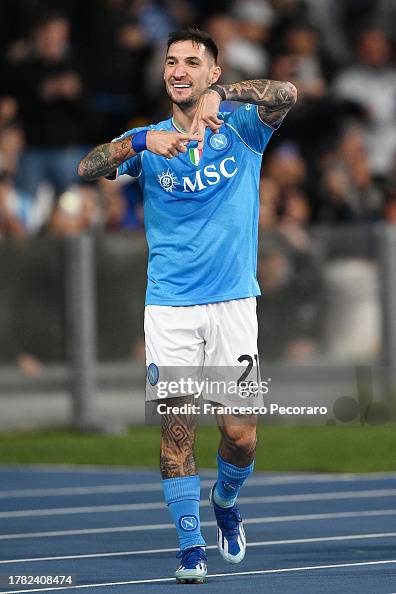 Politano Matteo Politano of SSC Napoli celebrates after scoring his side first ...