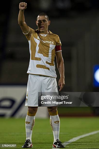 Dario Veron of Pumas gestures during a match between Pumas and Atletico San Luis as part of the Apertura 2013 Copa MX at Olympic Stadium on August...