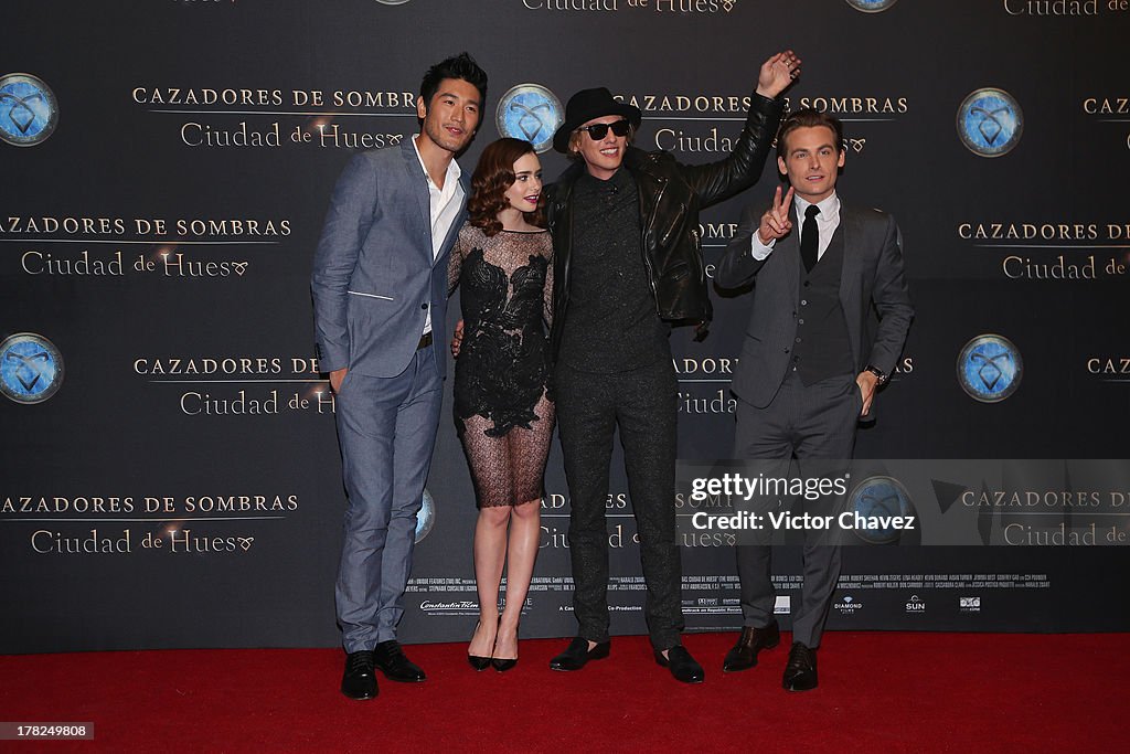 The Mortal Instruments: City of Bones" Mexico City - Red Carpet