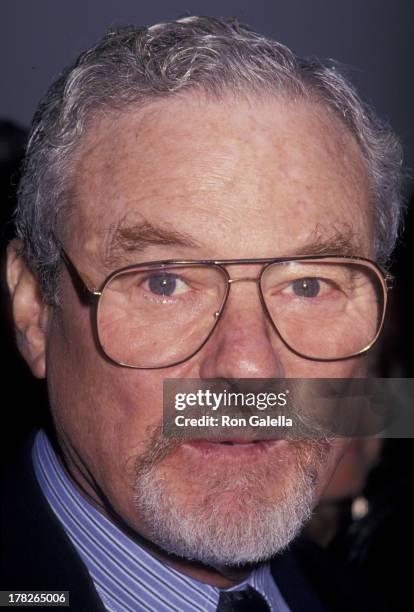 Pakula Actor 382 Alan Pakula Photos & High Res Pictures - Getty Images