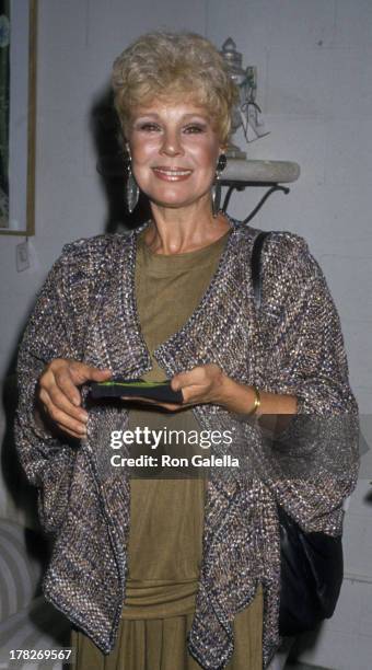 Betsy Palmer attends Peter Mark Tuchman Art Exhibit Opening on March 3, 1988 at Galerie Des Stars in Century City, California.