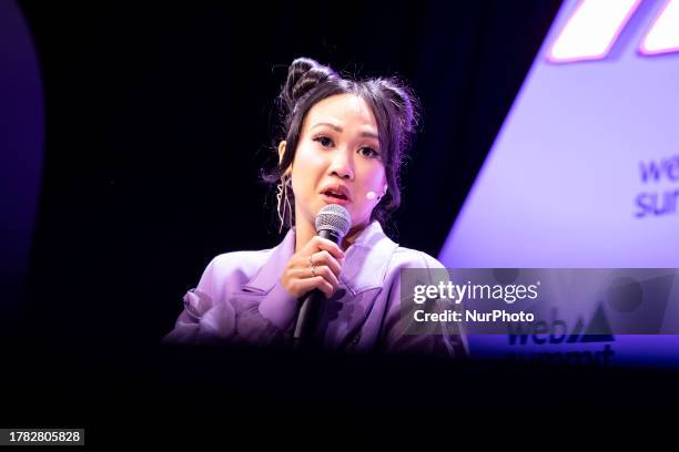 Lee Kin Peng 1,109 Peng Lee Stock Photos, High-Res Pictures, and Images - Getty Images