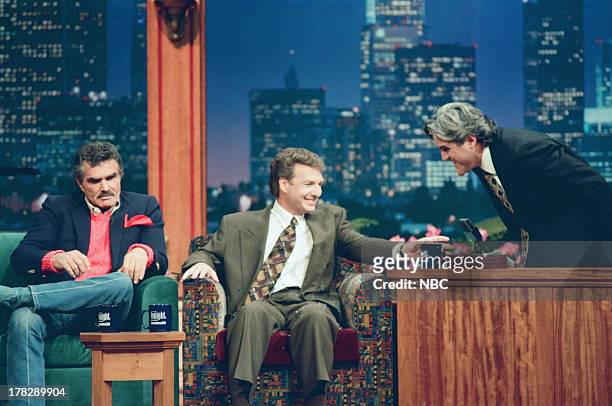 Burt Reynolds Laugh Photos and Premium High Res Pictures - Getty Images