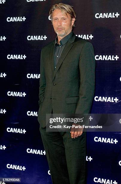 Danish Actor Mads Mikkelsen at the 'Rentree De Canal +' photocall at Porte De Versailles on August 28, 2013 in Paris, France.