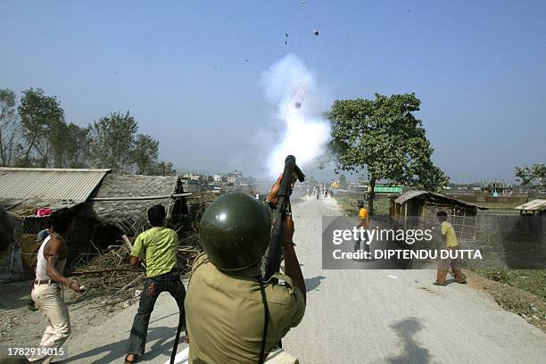 Tear Gas Shell Photos and Premium High Res Pictures - Getty Images