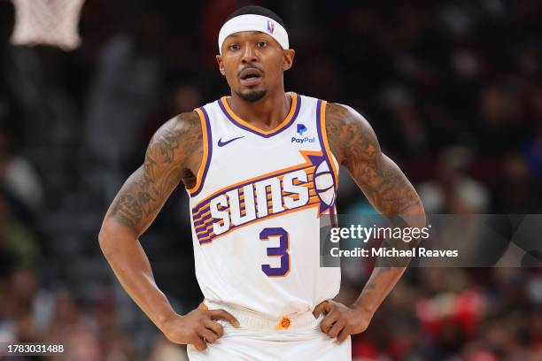 Bradley Beal of the Phoenix Suns looks on against the Chicago Bulls during the first half at the United Center on November 08, 2023 in Chicago,...