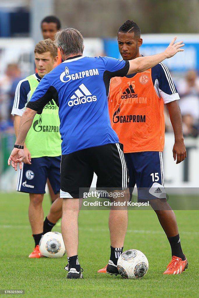 Schalke 04 - Training Session