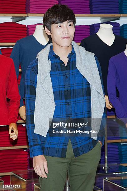 Singer John Park attends during the "Uniqlo" 2013 F/W Silk/Cashmere Project press event at Gangnam Uniqlo Store on August 29, 2013 in Seoul, South...