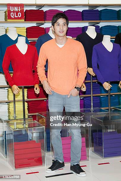 South Korean actor Kim Ji-Suk attends during the "Uniqlo" 2013 F/W Silk/Cashmere Project press event at Gangnam Uniqlo Store on August 29, 2013 in...
