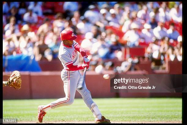 Outfielder Eric Davis of the Cincinnati Reds in action during a game against the San Francisco Giants at Candlestick Park in San Francisco,...