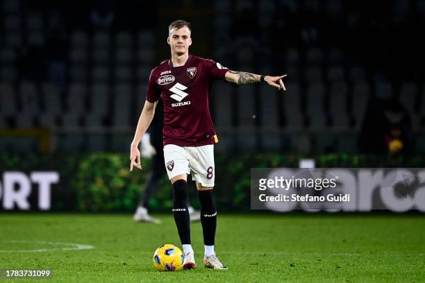 Ivan Ilic of Torino FC in action during the Serie A TIM match between Torino FC and US Sassuolo at Stadio Olimpico di Torino on November 6, 2023 in...
