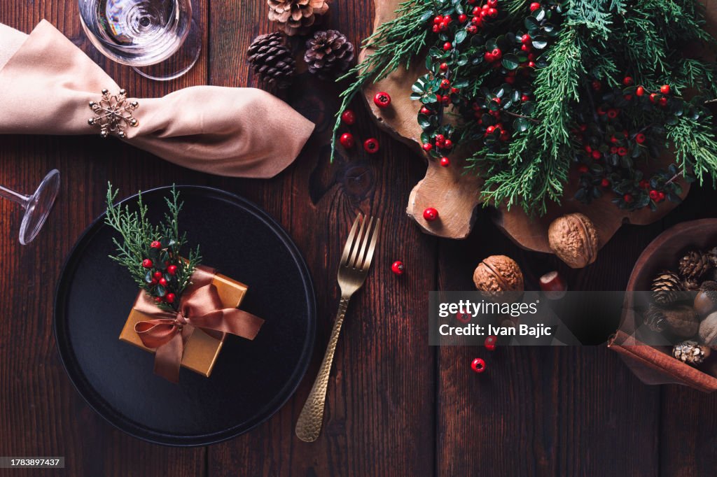 Christmas dinner table