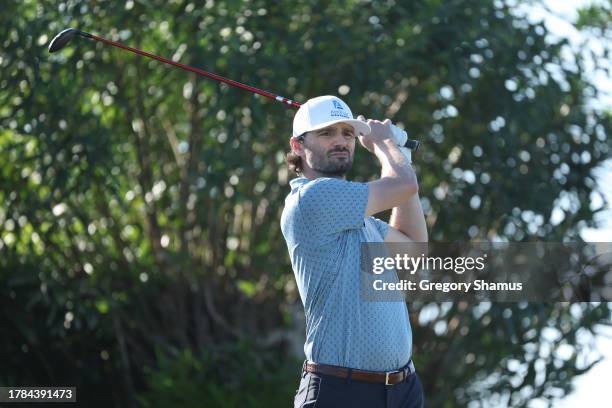 Kyle Stanley of the United States hits a tee shot on the first hole during the first round of the Butterfield Bermuda Championship at Port Royal Golf...