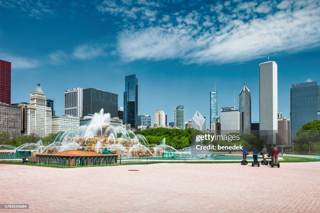 Centro de Chicago, Illinois, EE. UU., Recorrido en Segway por Grant Park