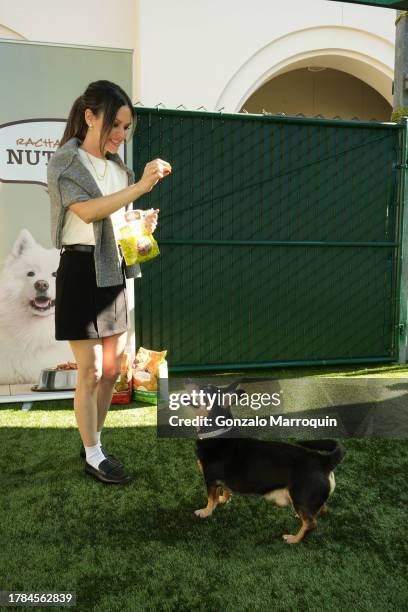 Rachel Bilson with Clyde during the Dog Day of Service with Rachel Bilson and Nutrish at Pasadena Humane Society on November 09, 2023 in Pasadena,...