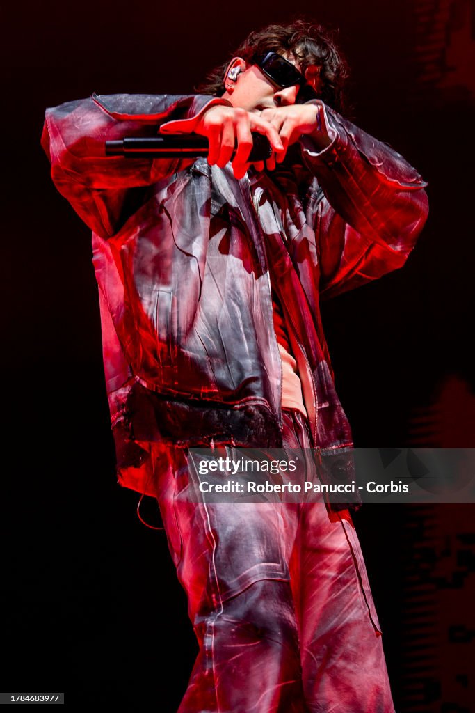 Tedua Rapper Tedua performs at Palazzo dello Sport on November 9, 2023 in Rome ...