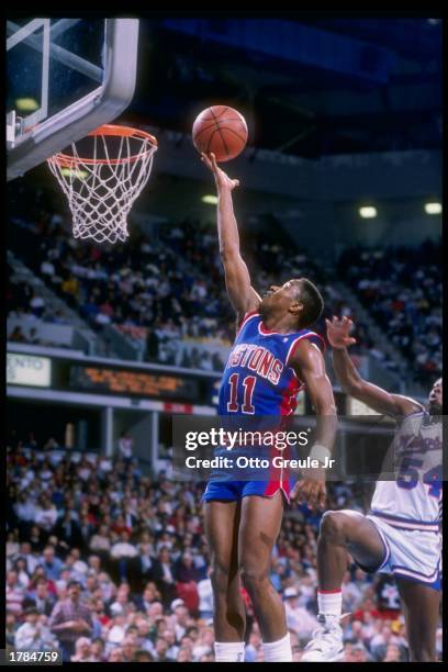 Guard Isiah Thomas of the Detroit Pistons goes up for two. Mandatory Credit: Otto Greule /Allsport