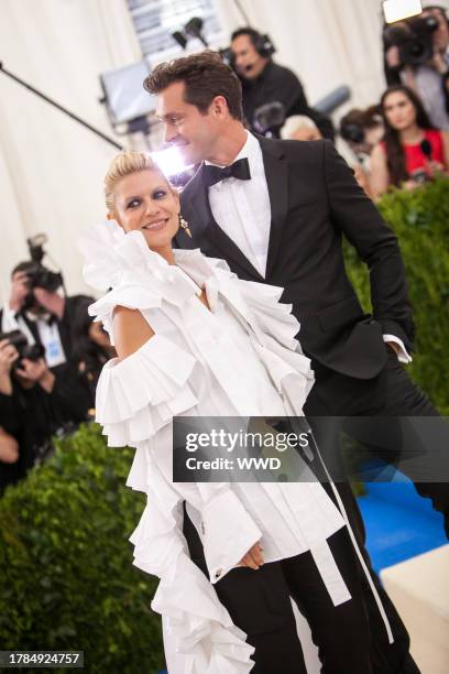 Claire Danes and Hugh Dancy, Red carpet arrivals at the 2017 Met Gala: Rei Kawakubo/Comme des Garcons, May 1st, 2017.