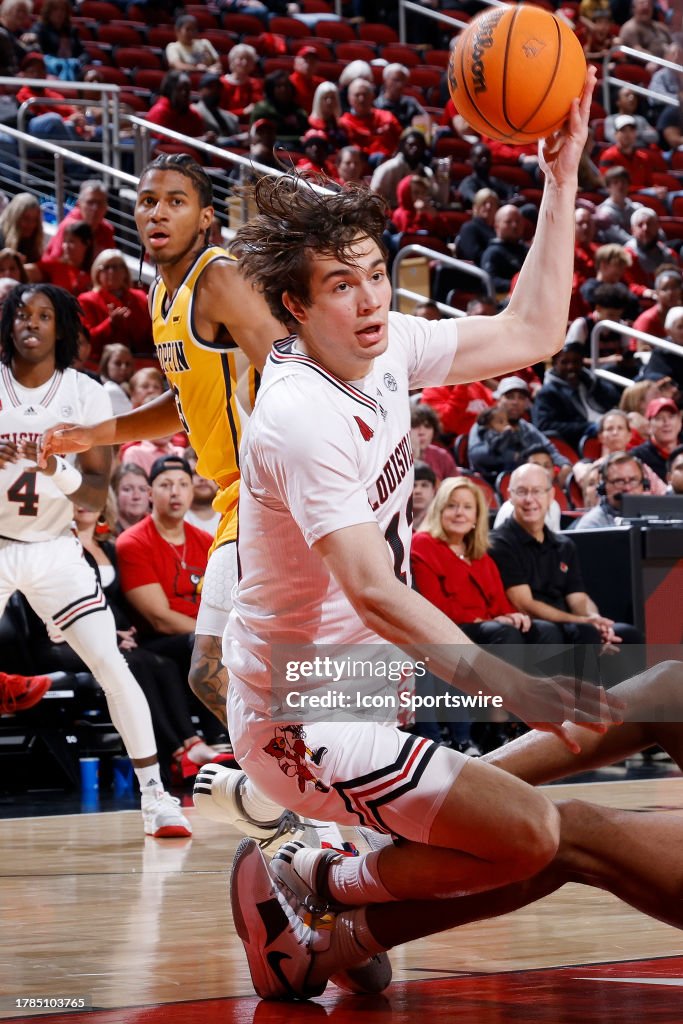 COLLEGE BASKETBALL: NOV 15 Coppin State at Louisville