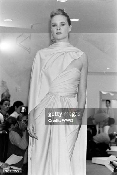 Lisa Rutledge Photos and Premium High Res Pictures - Getty Images