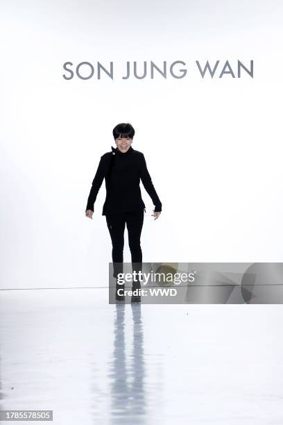 Son Jung Wan on the catwalk