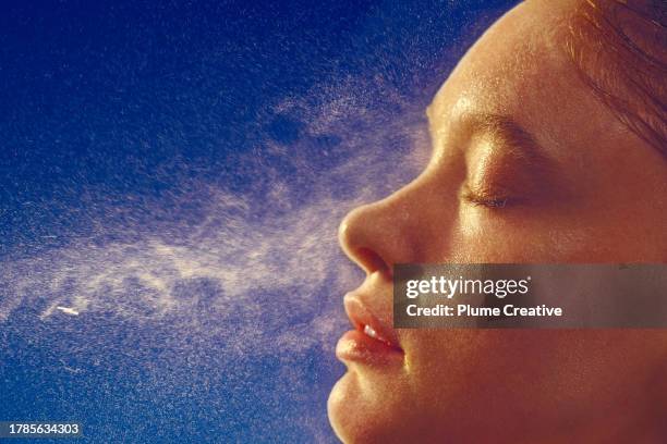 beauty with water and moisture - perfume atomizer stock pictures, royalty-free photos & images