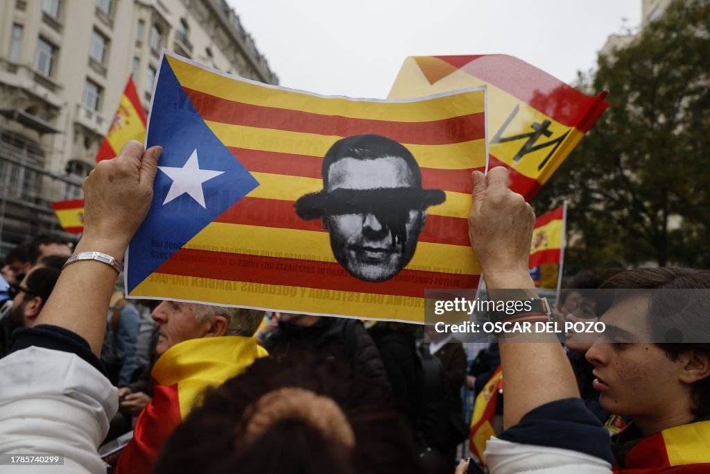 SPAIN-POLITICS-PARLIAMENT-GOVERNMENT-ELECTION-DEMO