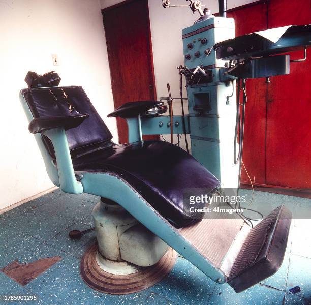 Dentist office for poor