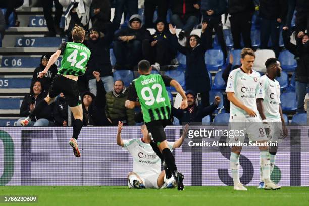 Kristian Thorstvedt of US Sassuolo celebrates after scoring the team's second goal during the Serie A TIM match between US Sassuolo and US...