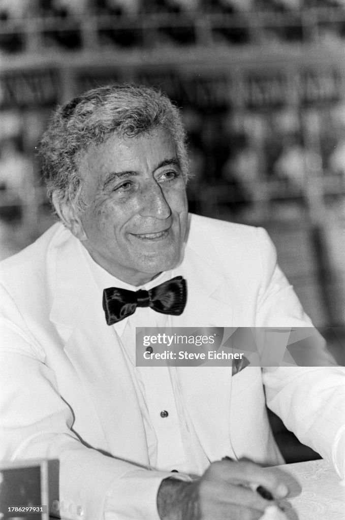 Tony Bennett Promotes 'Perfectly Frank'