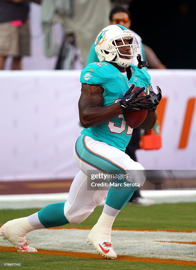 New Orleans Saints v Miami Dolphins