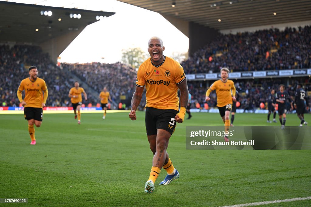Wolverhampton Wanderers v Tottenham Hotspur - Premier League