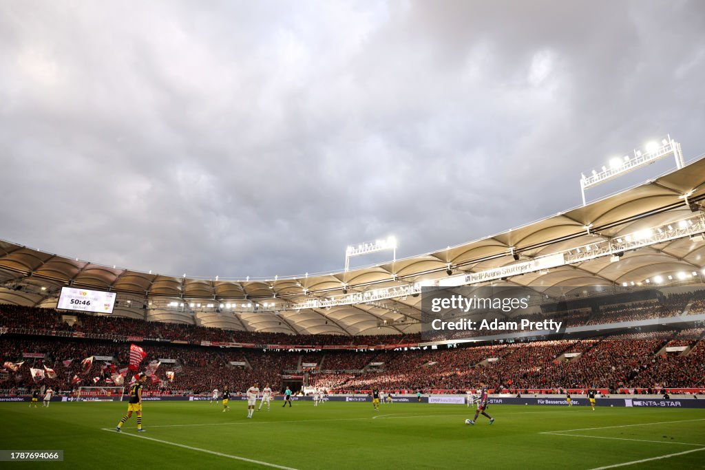 VfB Stuttgart v Borussia Dortmund - Bundesliga