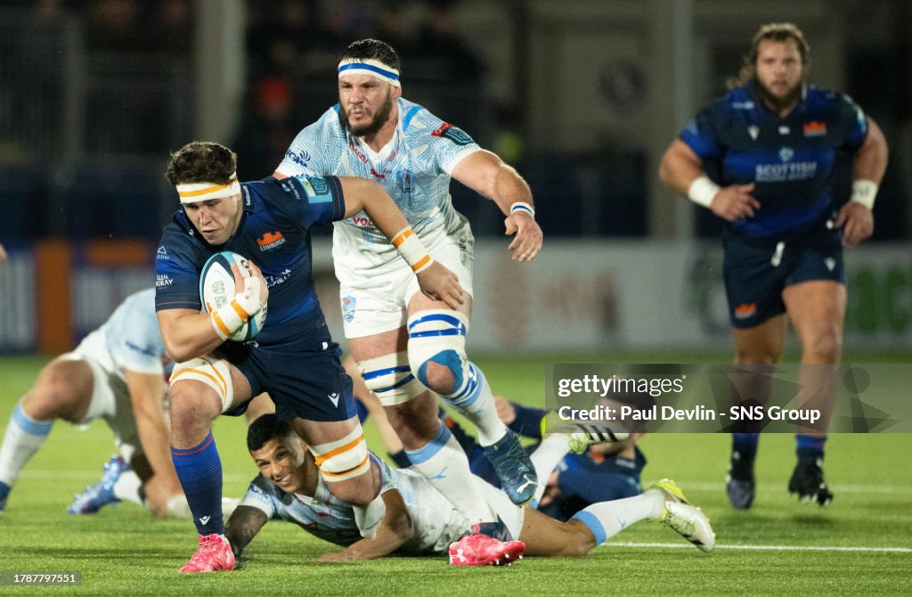 Connor Boyle Edinburgh's Connor Boyle and Bulls Embrose Papier in action during a ...