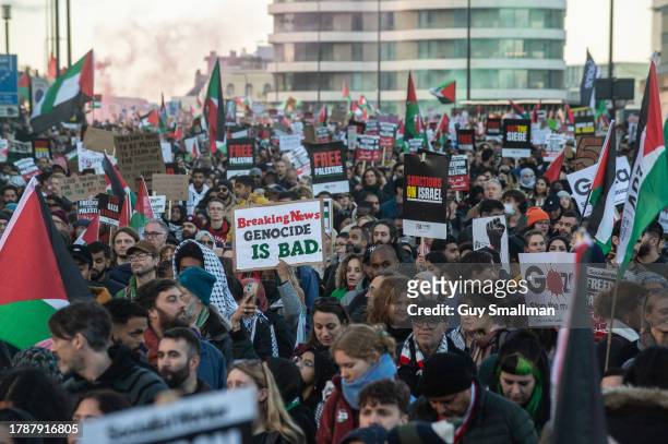 Pro-Palestine marchers on Vauxhall Bridge on November 11, 2023 in London, England. The protest's organisers, which included the Palestine Solidarity...