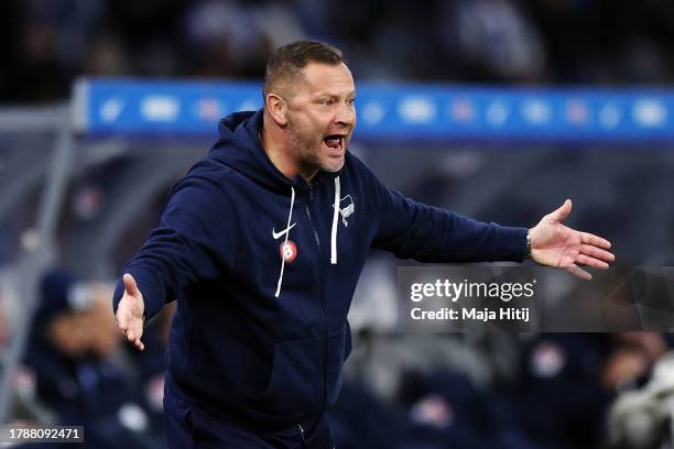 Pal Dardai, Head Coach of Hertha Berlin, reacts during the Second Bundesliga match between Hertha BSC and Karlsruher SC at Olympiastadion on November...