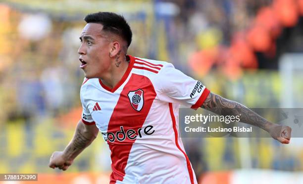 Esequiel Barco of River Plate celebrates after scoring the team's first goal during a Copa de la Liga Profesional 2023 match between Rosario Central...