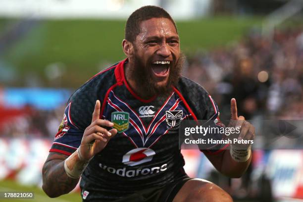 Manu Vatuvei of the Warriors celebrates after scoring a try during the round 25 NRL match between the New Zealand Warriors and the Canberra Raiders...