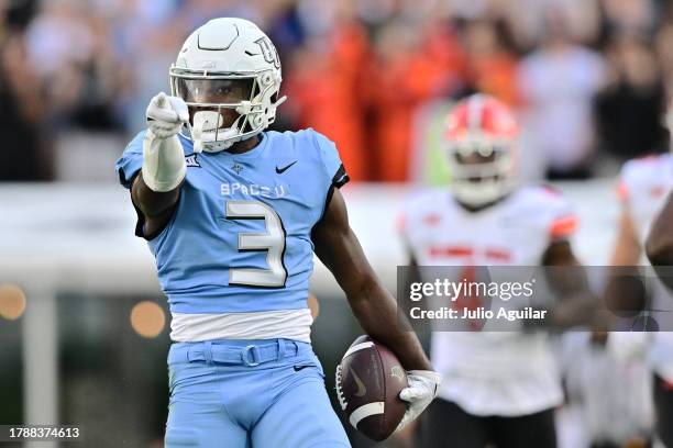 Xavier Townsend of the UCF Knights reacts after a 37-yard reception in the first quarter against the Oklahoma State Cowboys at FBC Mortgage Stadium...