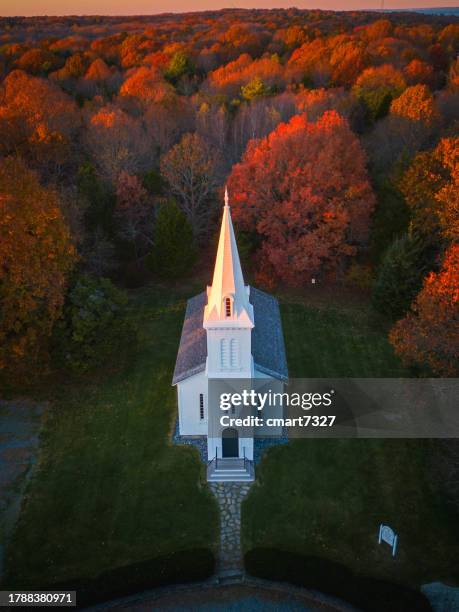 south ferry church - revival stock pictures, royalty-free photos & images