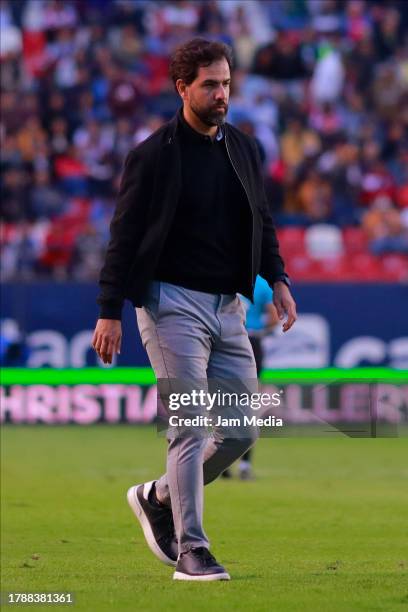 Gustavo Da Silva, head coach of San Luis, walks during the 17th round match between Atletico San Luis and Santos Laguna as part of the Torneo...