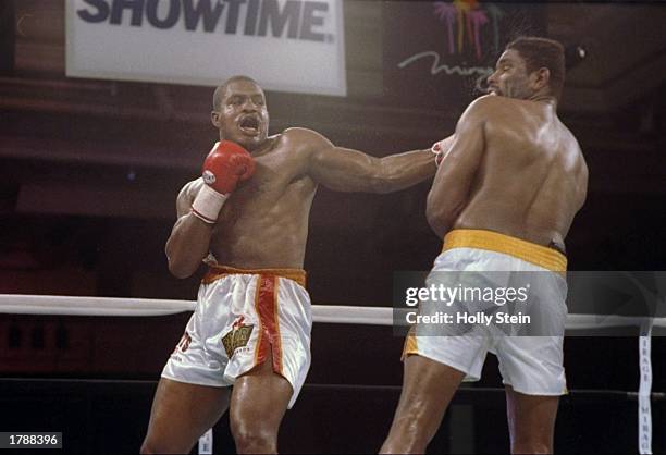 Donovan Razor Ruddock Early 381 Razor Ruddock Photos & High Res Pictures - Getty Images