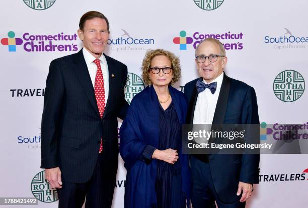 Richard Blumenthal Photos and Premium High Res Pictures - Getty Images