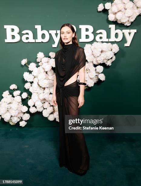 Phoebe Tonkin attends 2023 Baby2Baby Gala Presented By Paul Mitchell at Pacific Design Center on November 11, 2023 in West Hollywood, California.