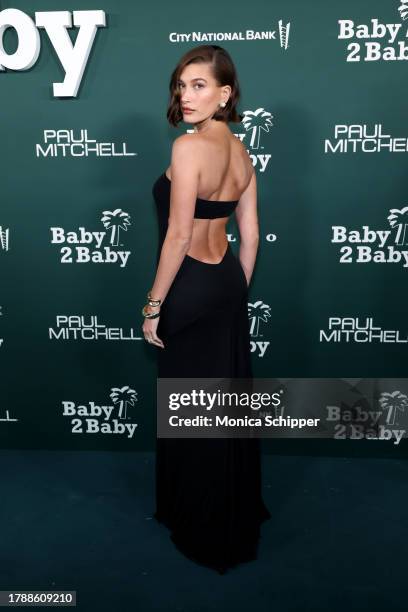 Hailey Baldwin attends the 2023 Baby2Baby Gala Presented By Paul Mitchell at Pacific Design Center on November 11, 2023 in West Hollywood, California.