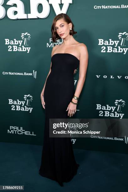 Hailey Baldwin attends the 2023 Baby2Baby Gala Presented By Paul Mitchell at Pacific Design Center on November 11, 2023 in West Hollywood, California.