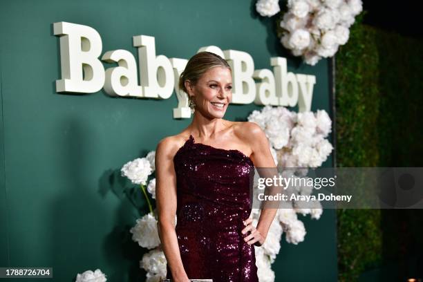 Julie Bowen attends 2023 Baby2Baby Gala Presented By Paul Mitchell at Pacific Design Center on November 11, 2023 in West Hollywood, California.